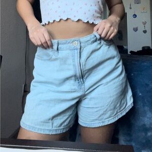 Hollister 90s shorts